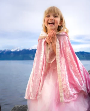 Cape de princesse rose 7-8 ans