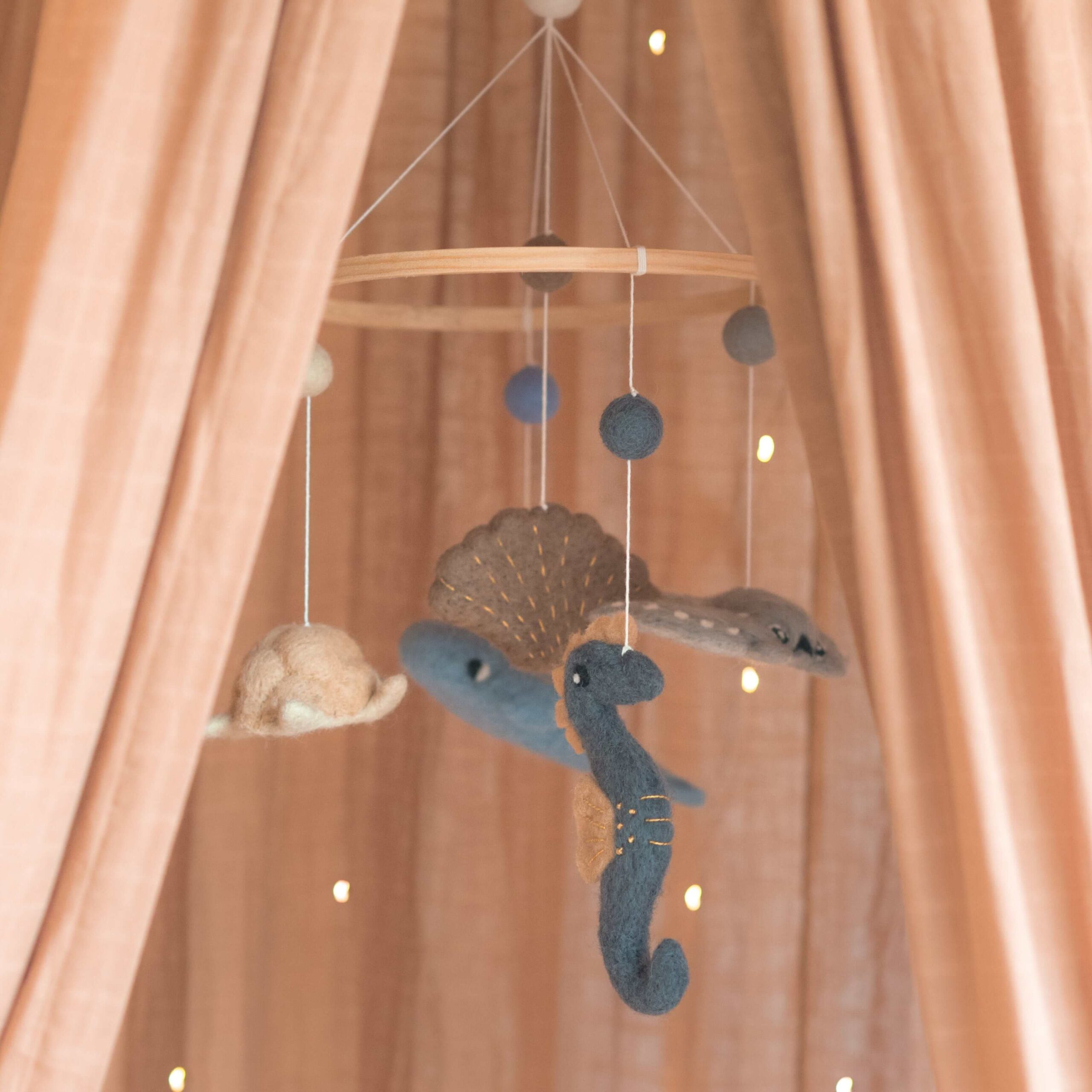 Mobile en feutre - Mer